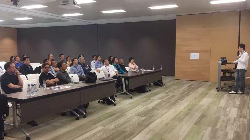 “智造江湖，香江论剑”——清华企业家协会 TEEC 人工智能专业委员会专题研讨会于香港成功举办
